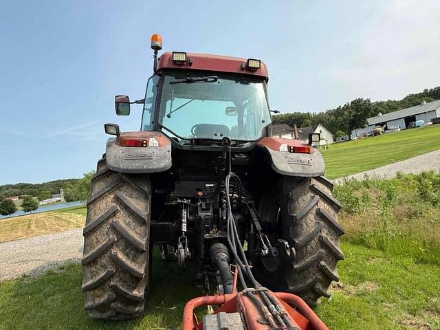 Image of Case IH MX135 equipment image 2