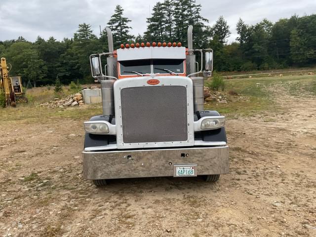 Image of Peterbilt 389 equipment image 1