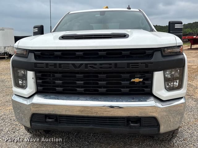 Image of Chevrolet Silverado equipment image 1