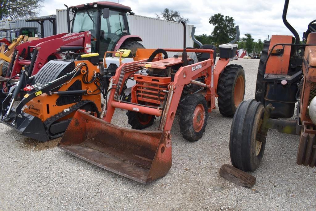 Main image Kubota L2600