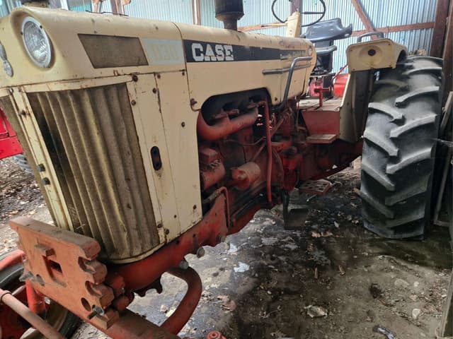 Image of J.I. Case 830 equipment image 3