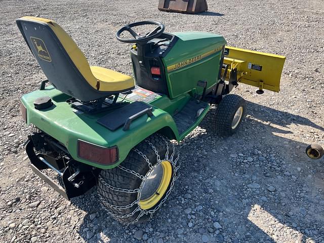 Image of John Deere 445 equipment image 4