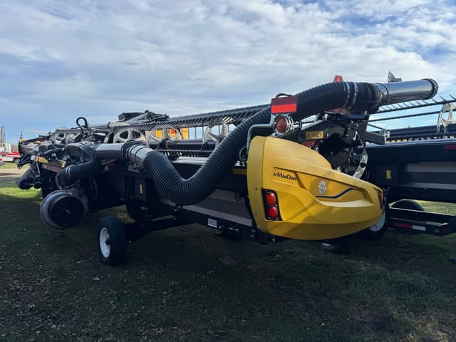 Image of MacDon FD240 equipment image 1