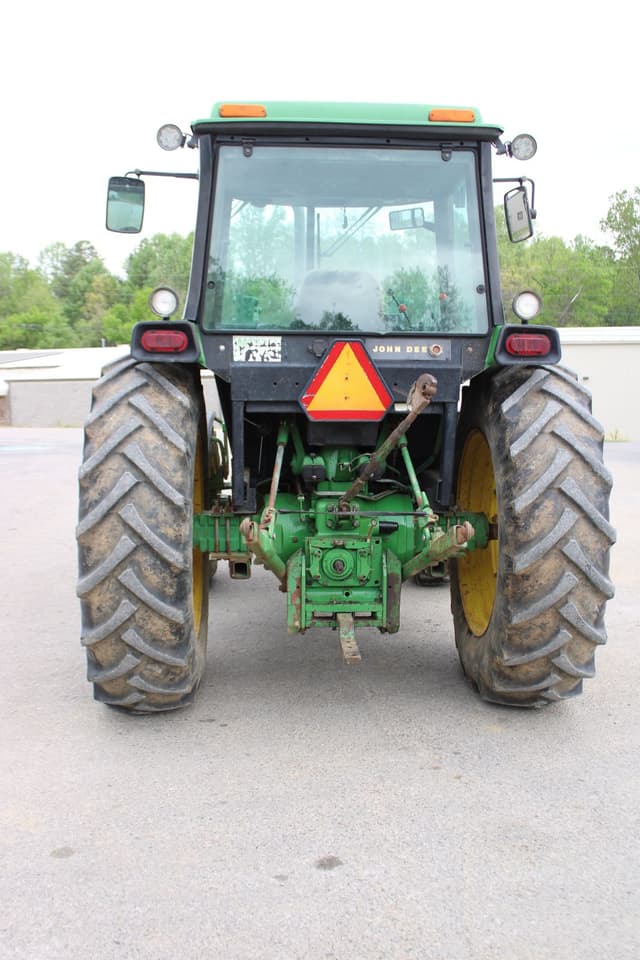 Image of John Deere 2955 equipment image 3