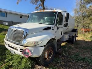 2003 International 4300 Image