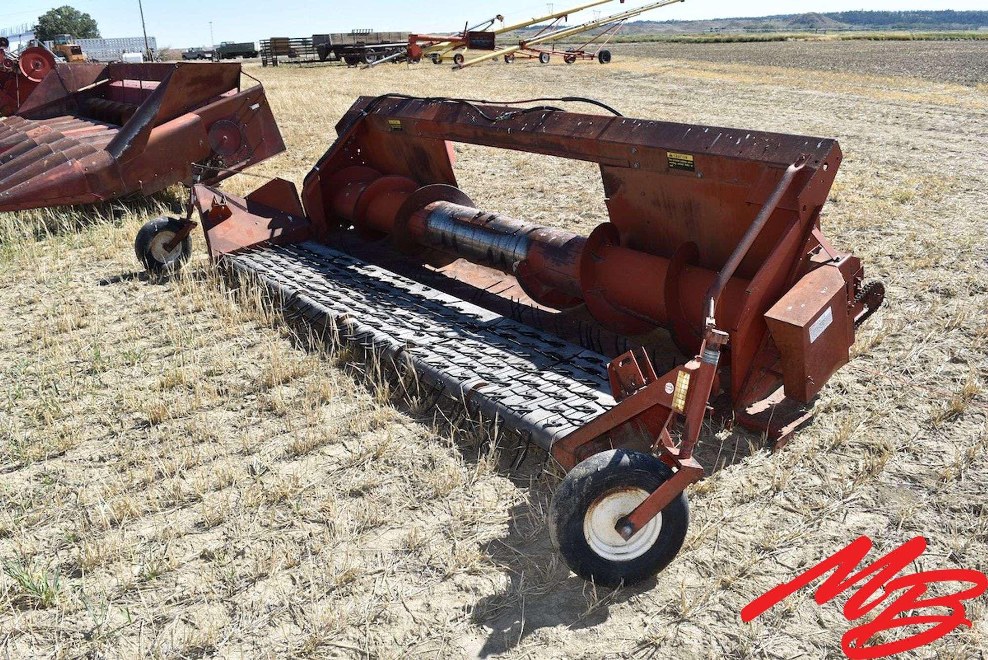 Main image International Harvester 810