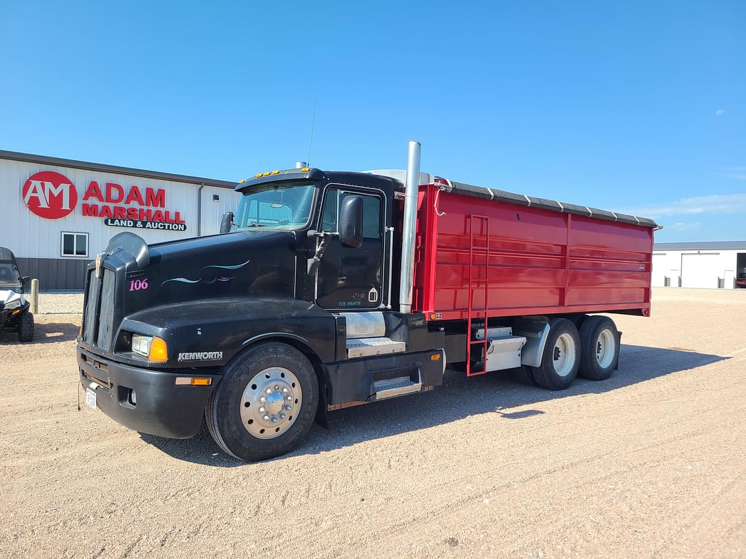 Image of Kenworth T600 Primary image