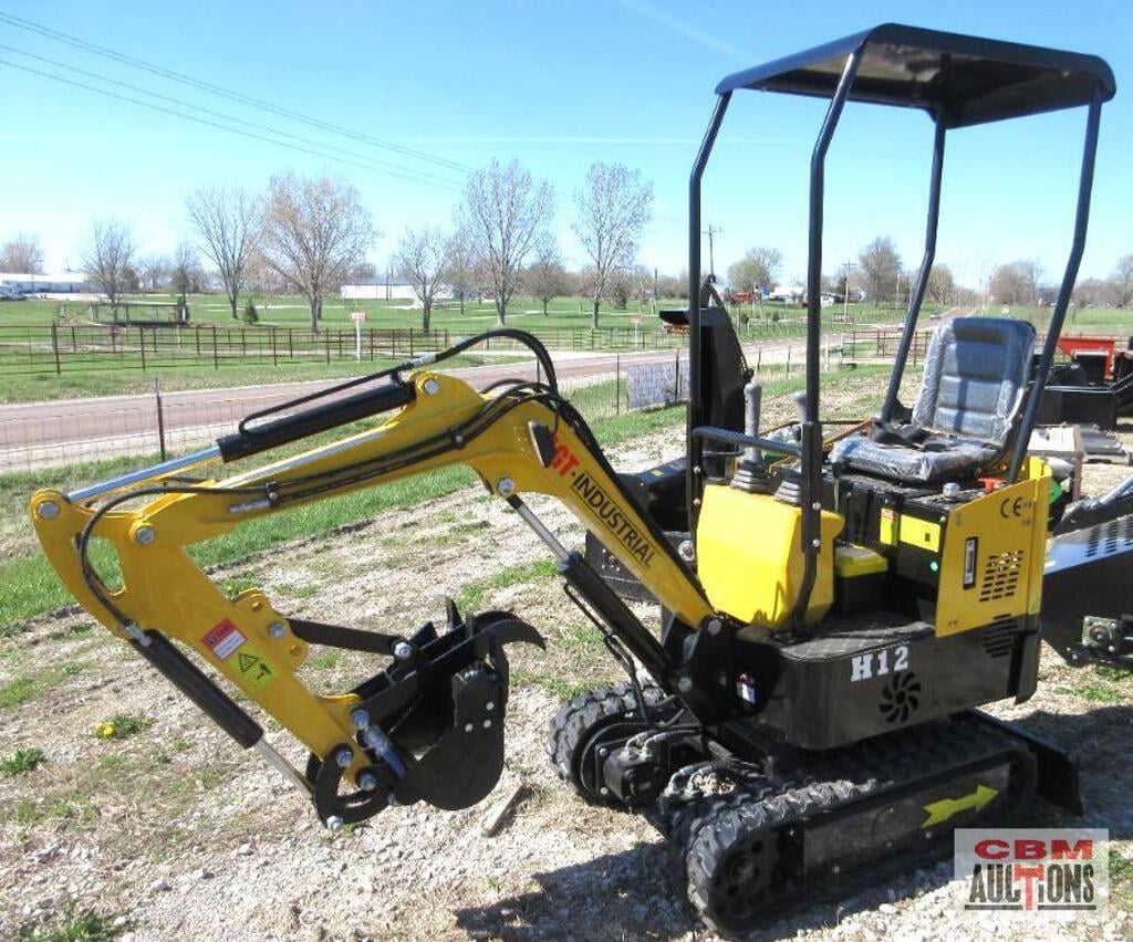SOLD - 2023 AGROTK H12 1 Ton Mini Excavator 13.5 HP Briggs & Stratton ...