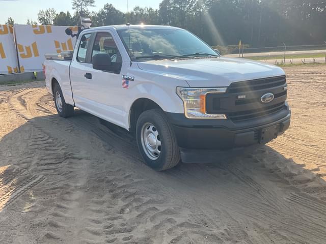 Image of Ford F-150 equipment image 2