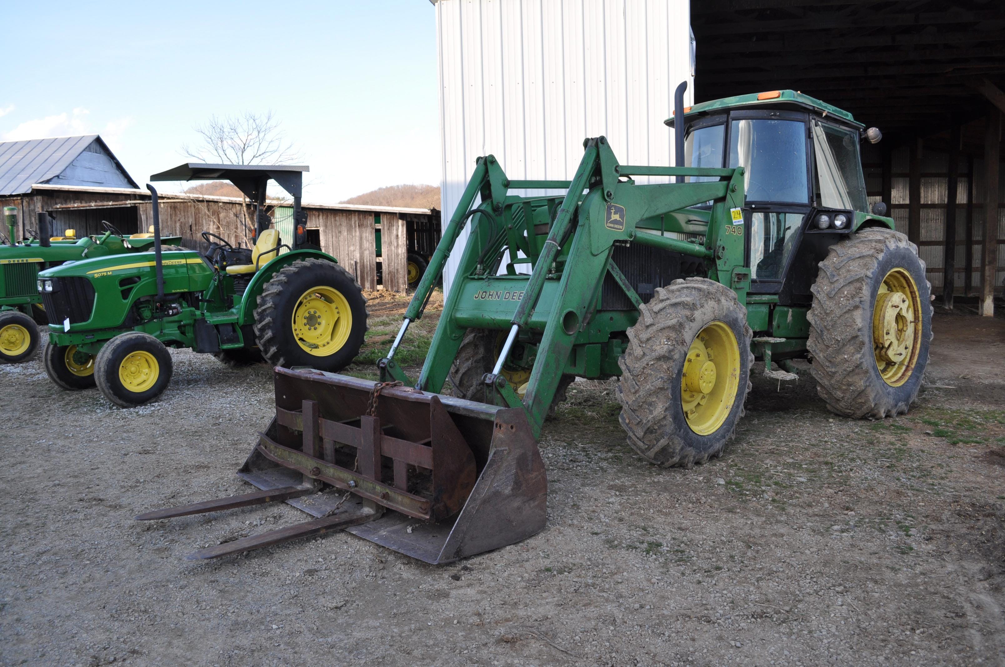 Main image John Deere 3255
