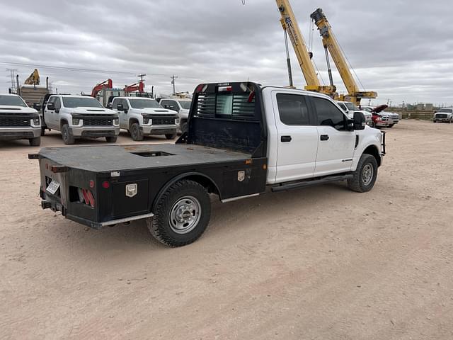 Image of Ford F-250 equipment image 4