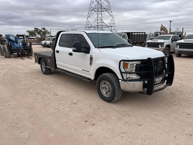 Image of Ford F-250 equipment image 2