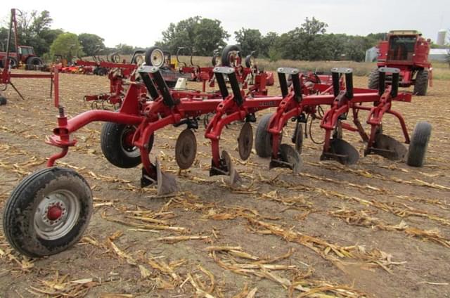 Image of Case IH 770 equipment image 3