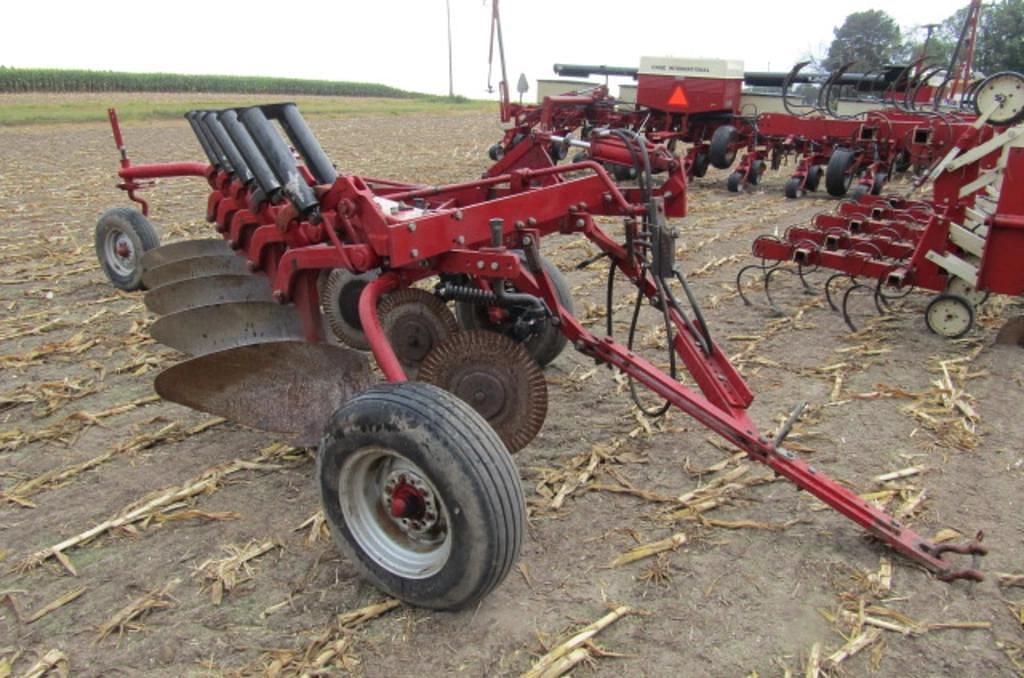 Image of Case IH 770 Primary image