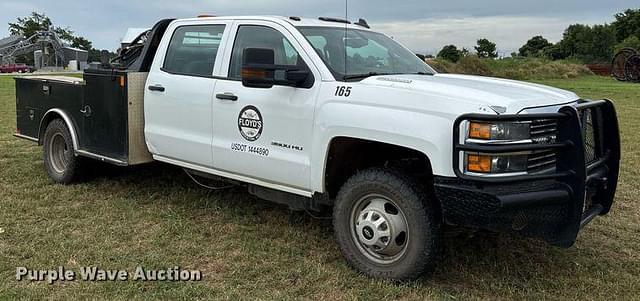 Image of Chevrolet 3500HD equipment image 2
