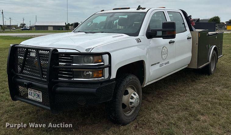 Image of Chevrolet 3500HD Primary image