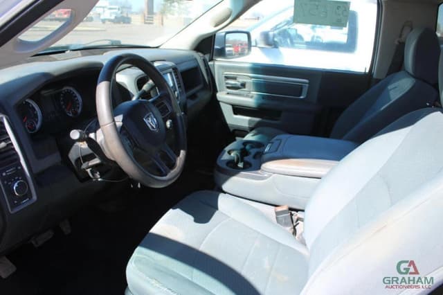 Image of Dodge Ram 1500 equipment image 4