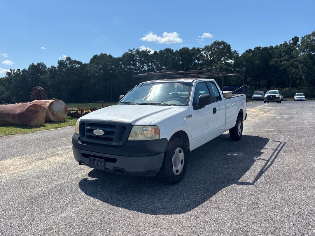 Image of Ford F-150 Primary image