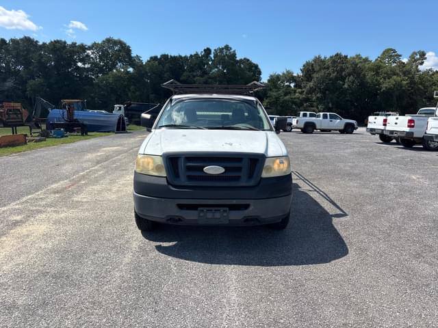 Image of Ford F-150 equipment image 1