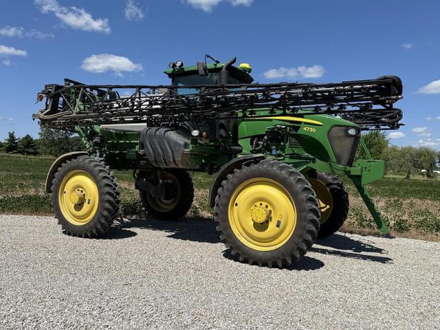 Image of John Deere 4730 equipment image 2