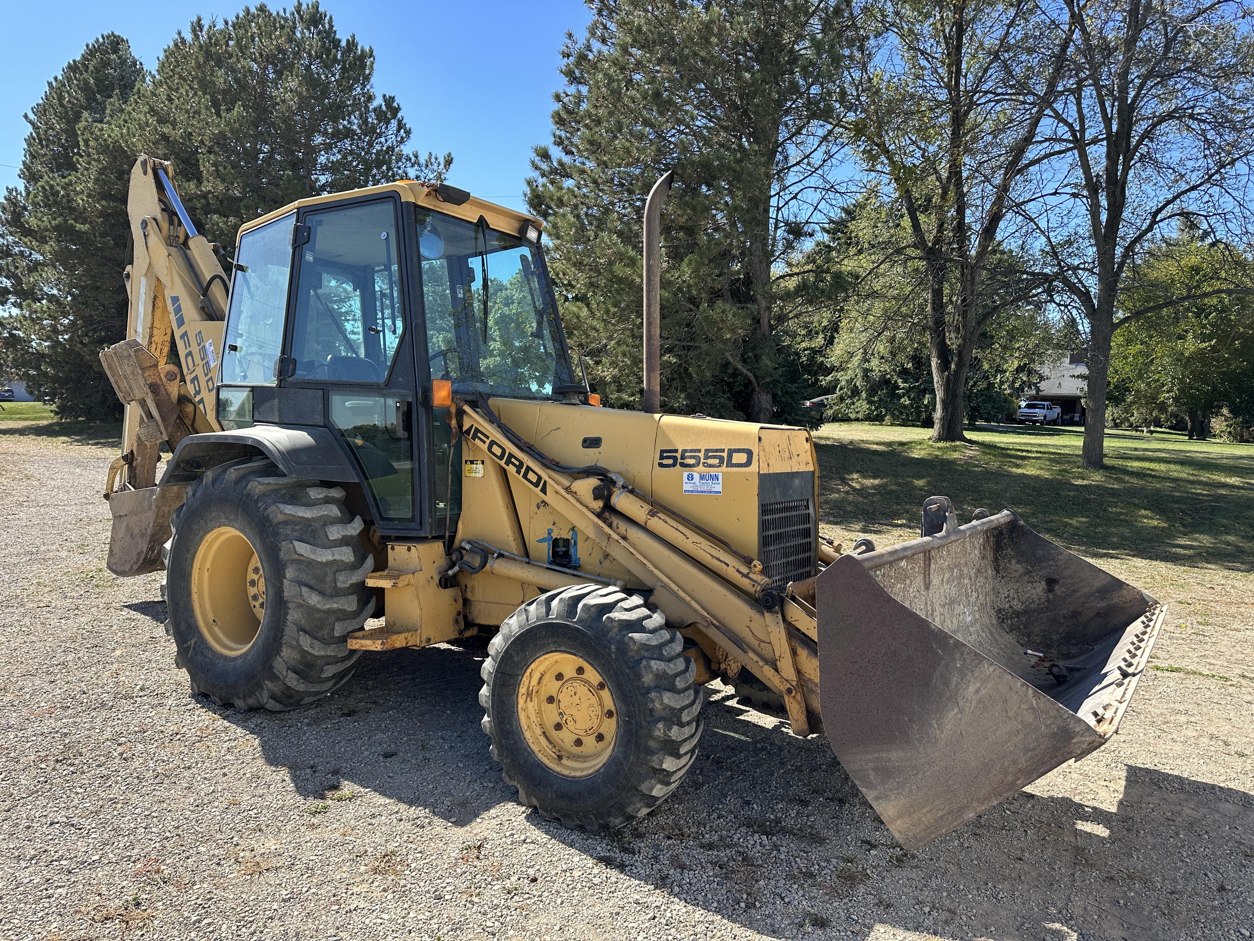 Main image New Holland 555D