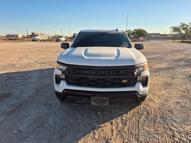 Image of Chevrolet 1500 equipment image 1