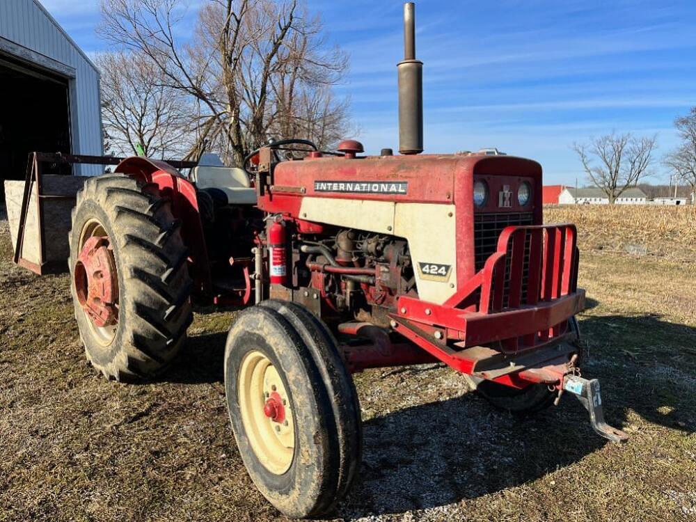 1966 International Harvester 424 Tractors 40 to 99 HP for Sale ...