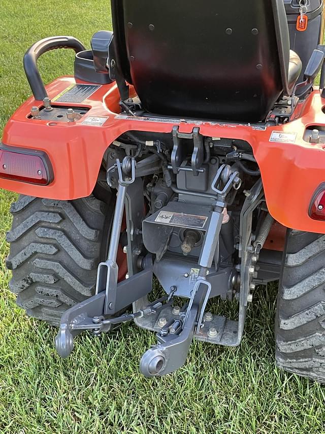 Image of Kubota BX2360 equipment image 2