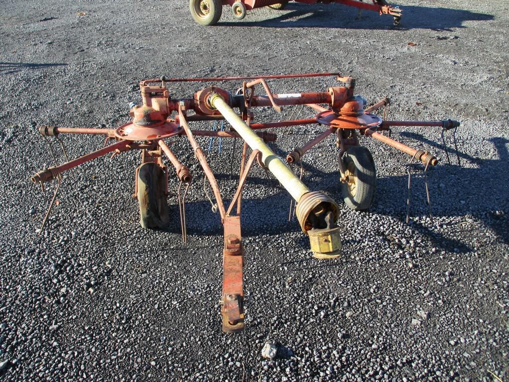 Main image Niemeyer 285