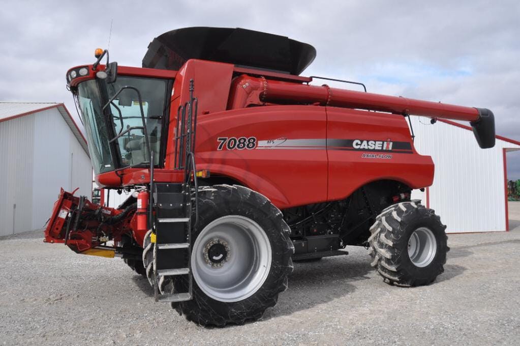 Main image Case IH 7088