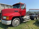 1995 Mack CH613 Image