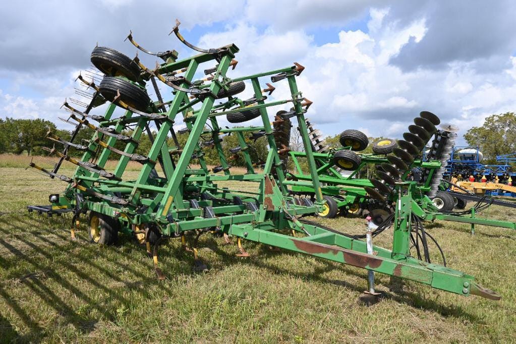 Main image John Deere 980