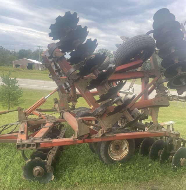 Image of White 271 equipment image 1