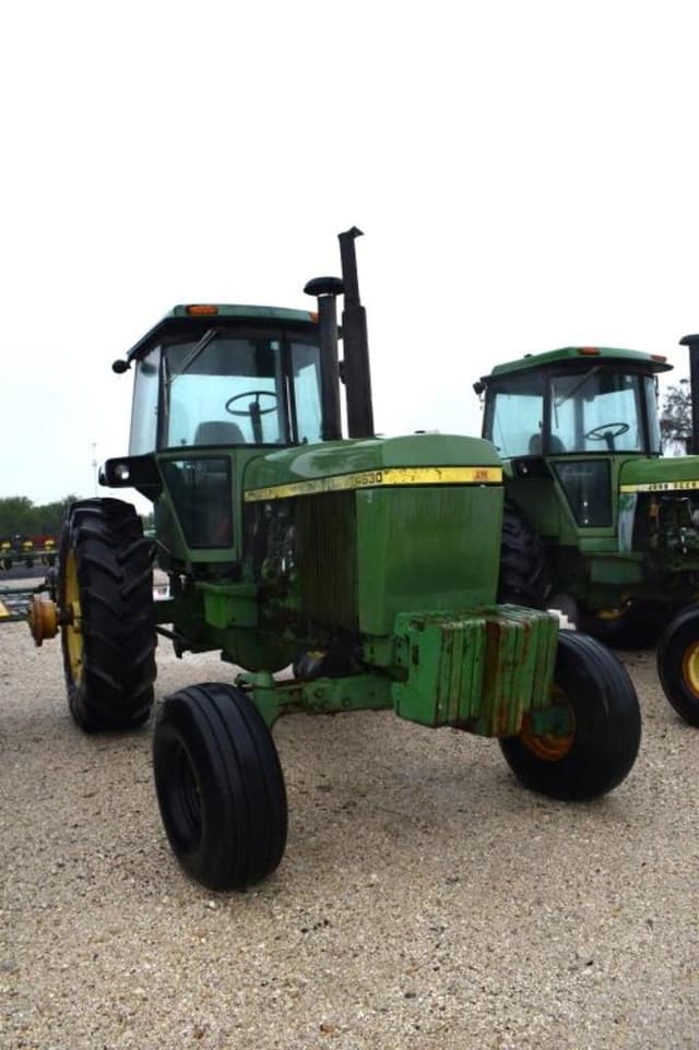 Image of John Deere 4630 equipment image 1