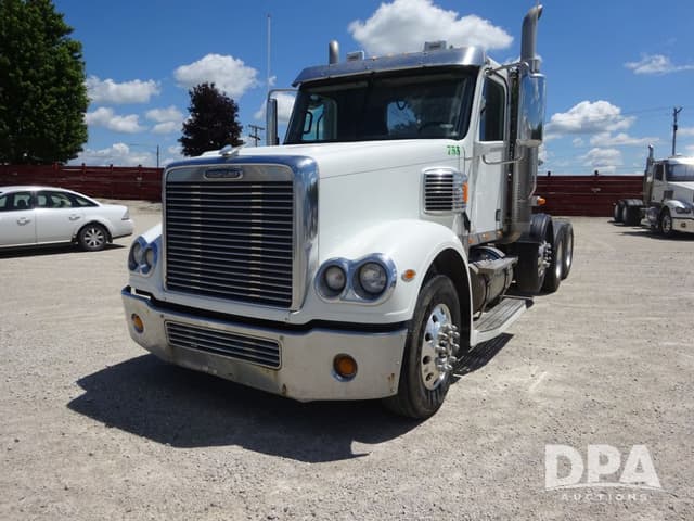 Image of Freightliner Coronado equipment image 1