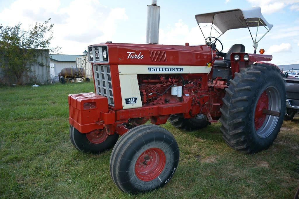 Image of International Harvester 1466 Primary image