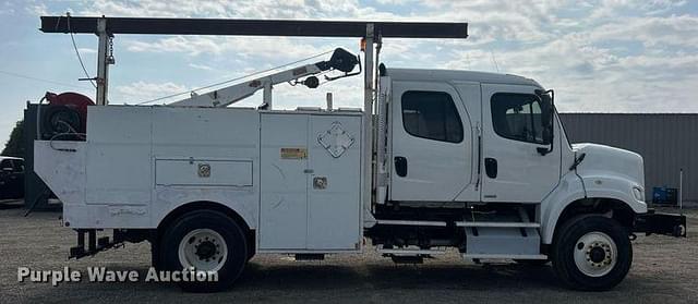 Image of Freightliner Business Class M2 equipment image 3