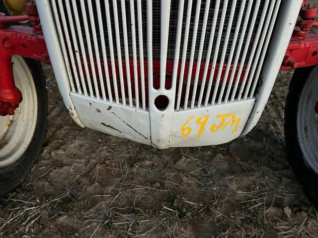 Image of Ford 8N equipment image 4