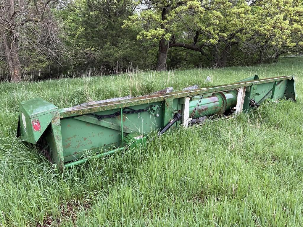 Image of John Deere 853 Primary image