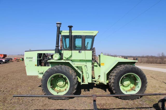 Image of Steiger Bearcat III ST-225 equipment image 2