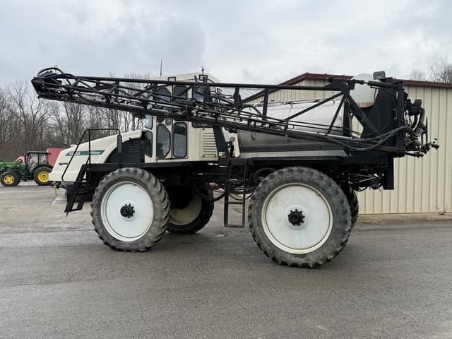 Image of Willmar 7200 equipment image 4