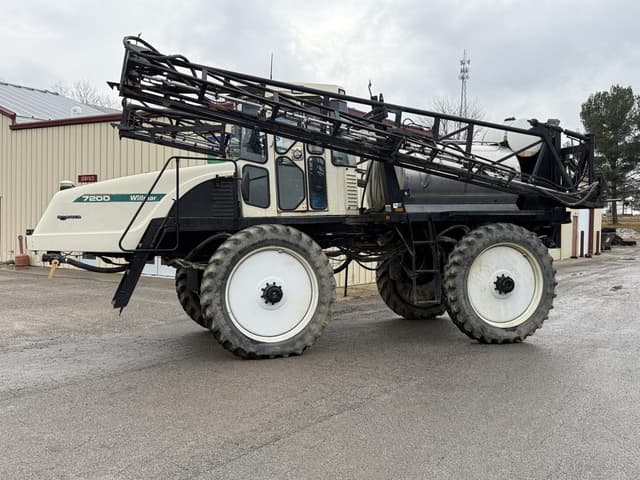 Image of Willmar 7200 equipment image 2