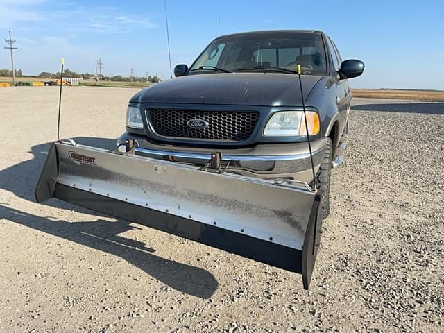 Image of Ford F-150 equipment image 1