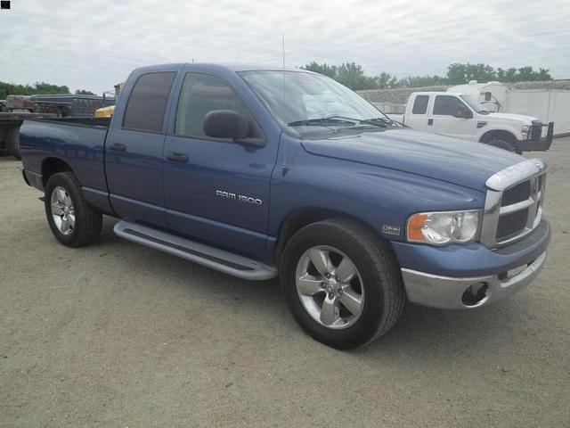 Image of Dodge Ram 1500 equipment image 2