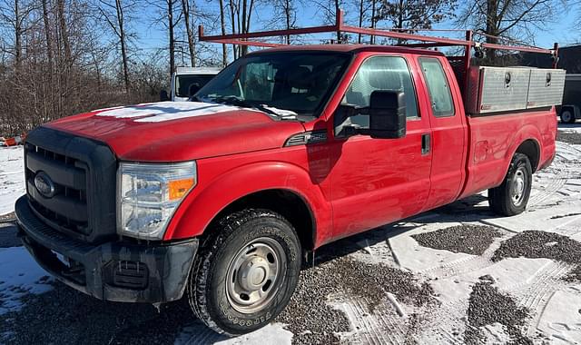 Image of Ford F-250 equipment image 2