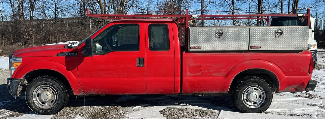 Image of Ford F-250 Primary image