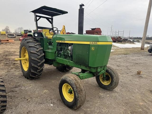 Image of John Deere 4430 equipment image 4