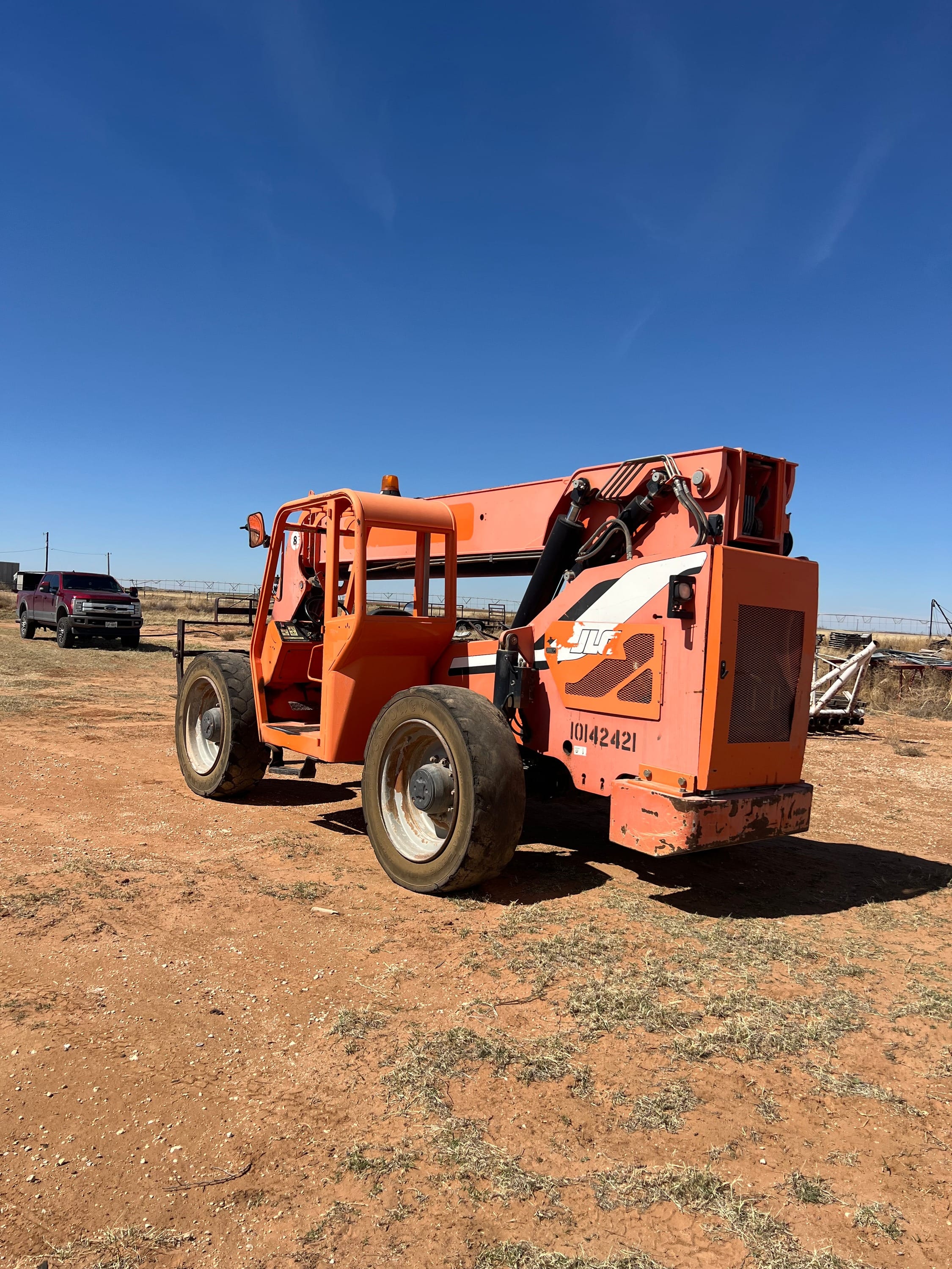 Skytrak 8042 Equipment Image0