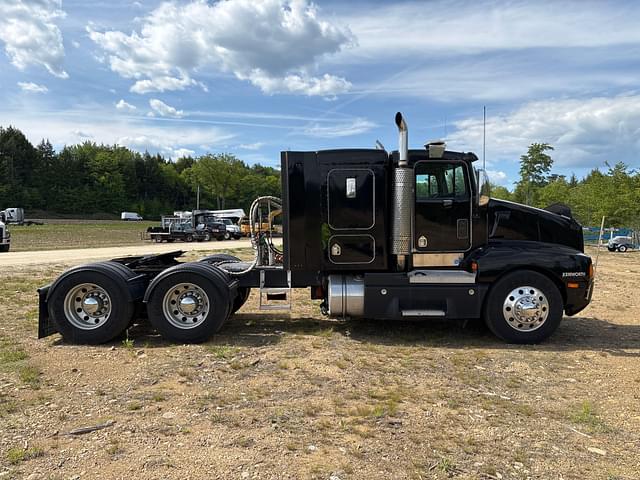 Image of Kenworth T600 equipment image 3