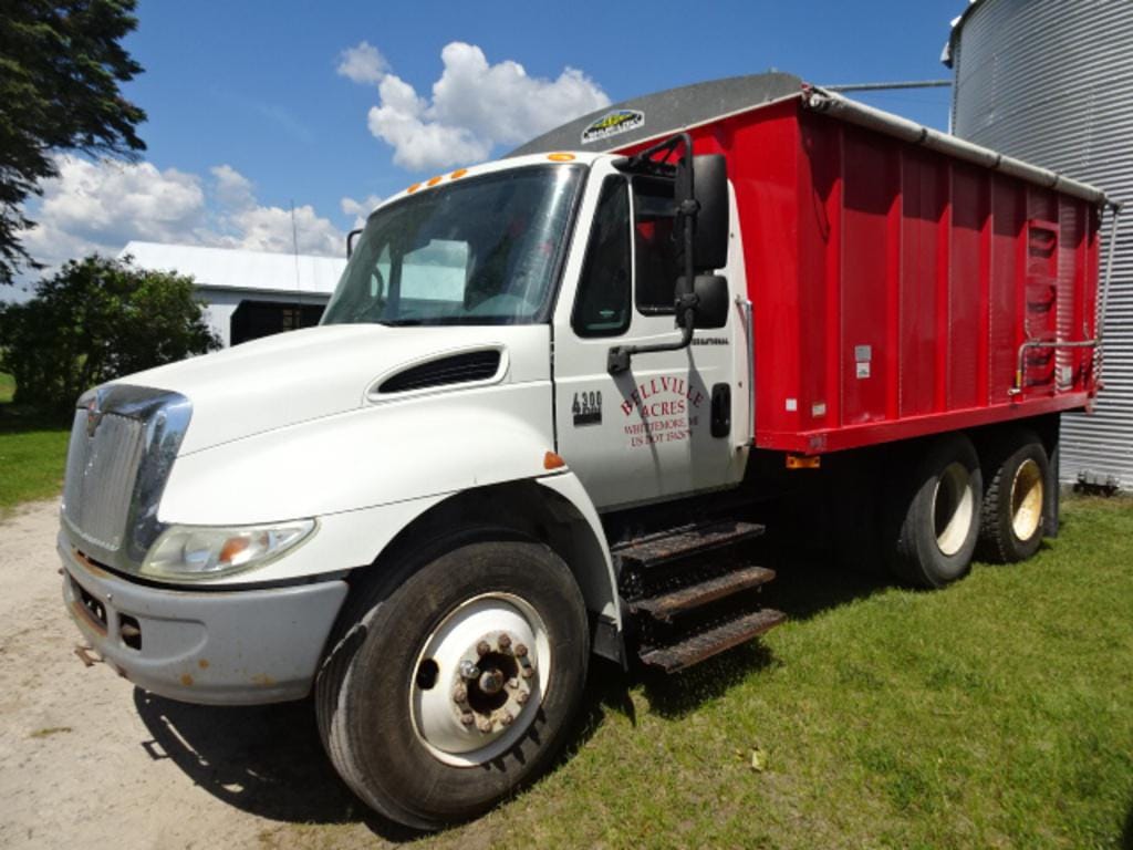 Main image International 4300